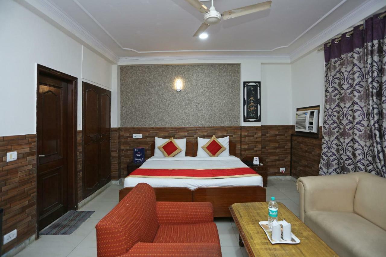 OYO 472 Hotel Sareen Neu-Delhi Exterior foto